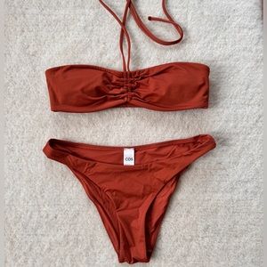 COS bikini set. Like new.
